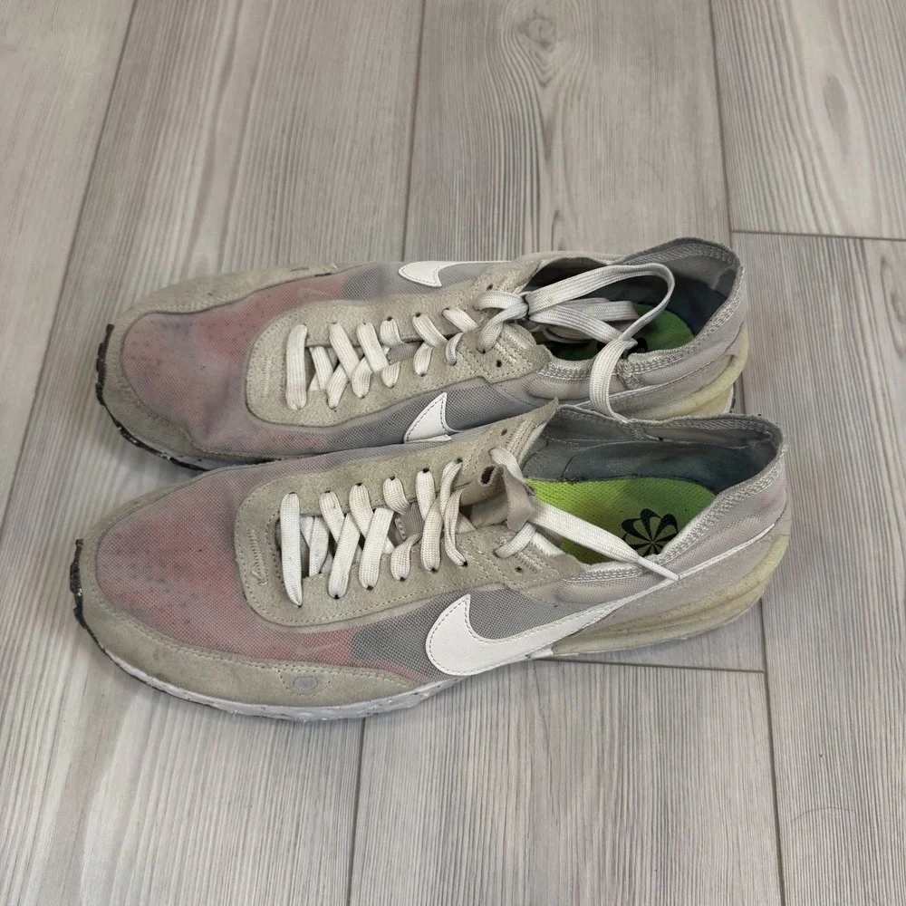 Nike waffle one